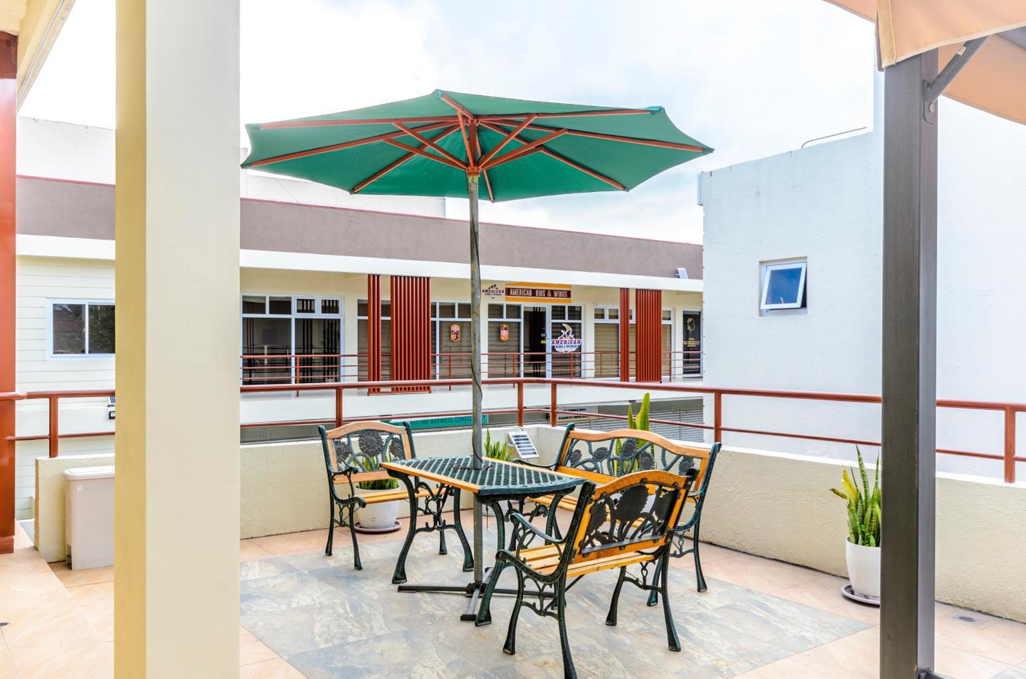 Casa Alberto Of Calapan Town Center المظهر الخارجي الصورة